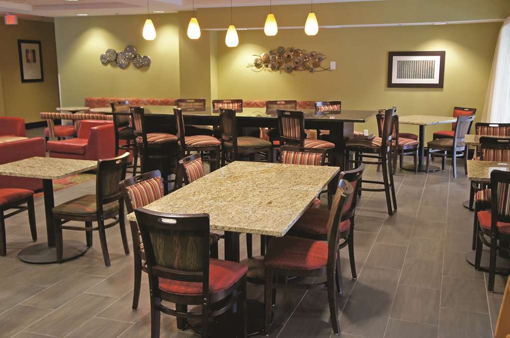 Holiday Inn Express St. Louis Arpt - Maryland Hgts, An Ihg Hotel Maryland Heights Facilities photo